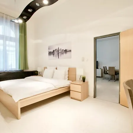 St. King 1 By Hi5 Apartments-3