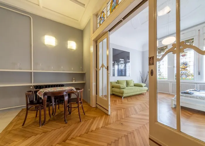 Elisabeth Apartment On Vaci Street Budapest, Hungary
