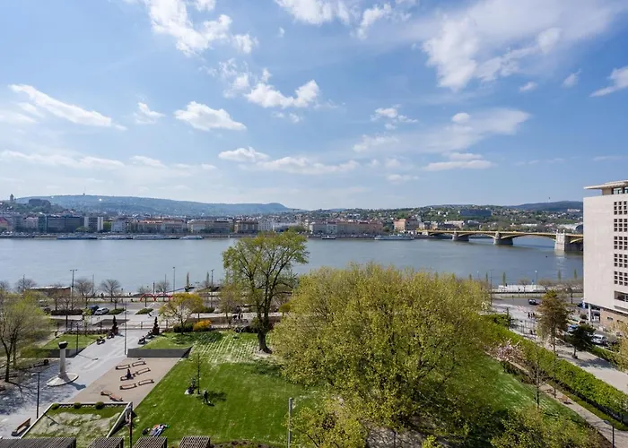 BpR Stollár Apartment, Danube View