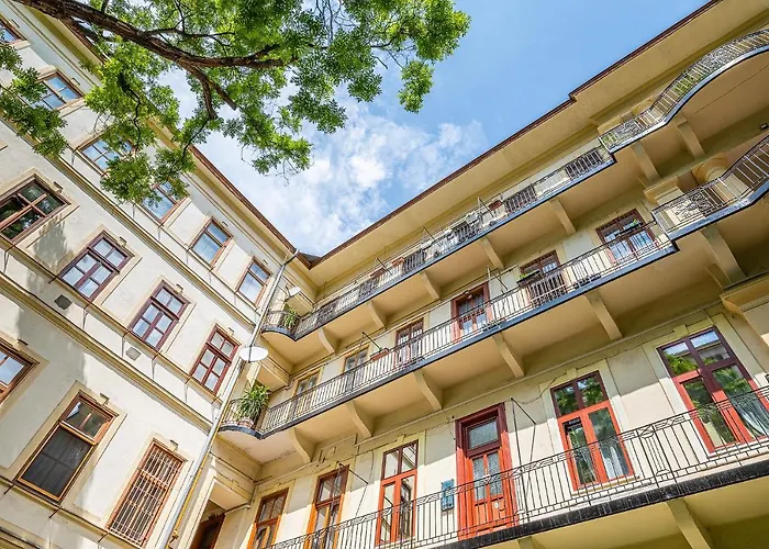 Center Apartment
