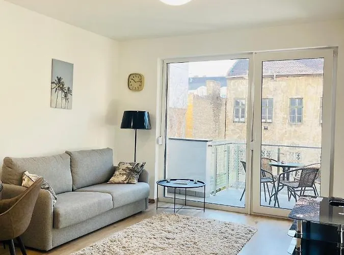 B 304, s In The Heart Of Budapest