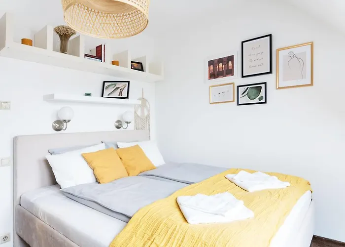 Floral Bliss Apartment