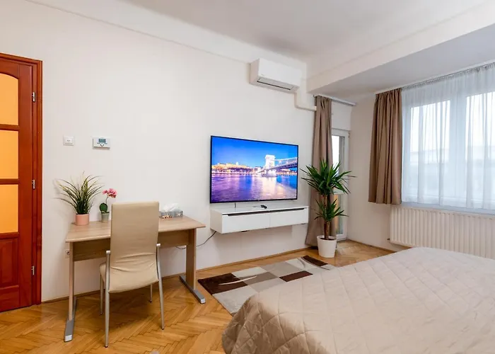 Budapest Deluxe With Free Car Park