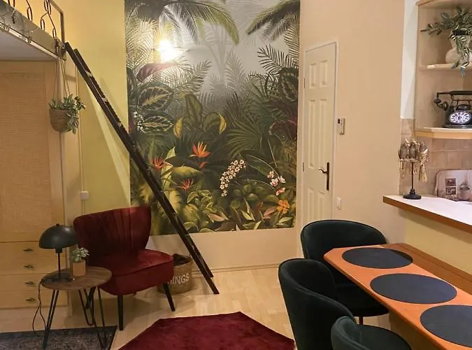 Jungle Story By Millenaris Park With Free Parking