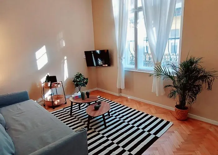 A+ Budapest Downtown Apartments Akácfa