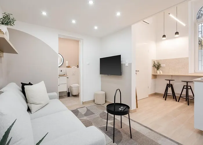 Kl35- Boutique Apartments, Best Location. By Bqa
