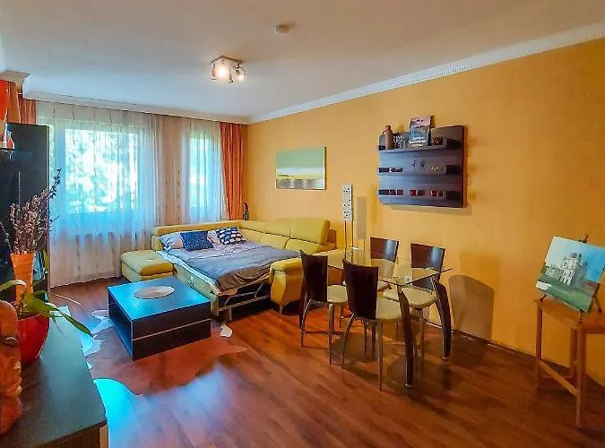 Harmony Apartments - Balcony, Ac, Free Parking, Metro, Self Check-In