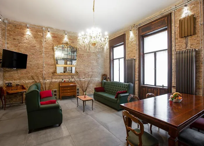 Address Royal Loft