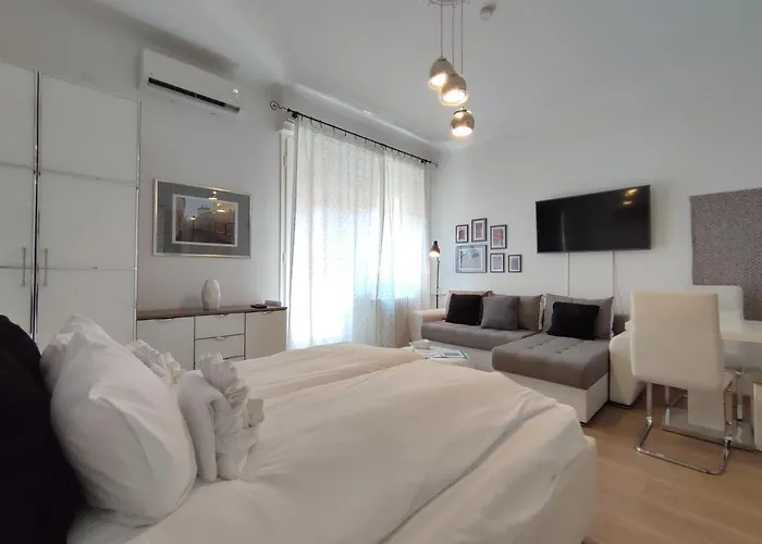 Buda Home