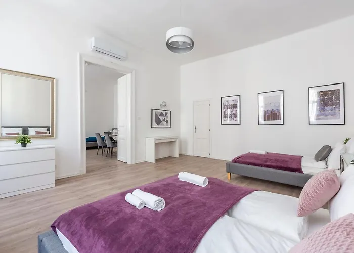Exclusive Downtown Apartment In The Heart Of Budapest