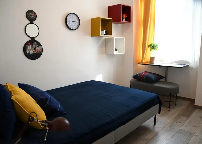 Buda Central Mini Studios