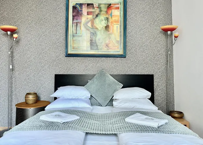 Premium Apartment By Hi5- Cp With Free Parking