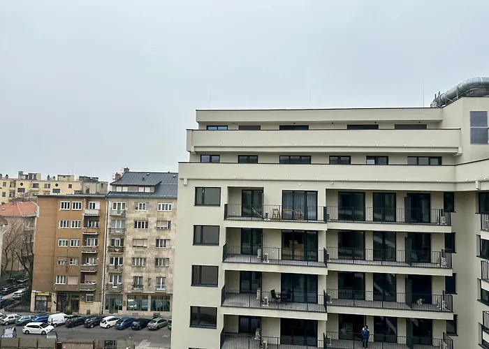 River Passage Budapest Garage/Ac/Balcony