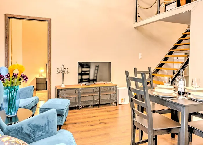 Central Downtown Apartments