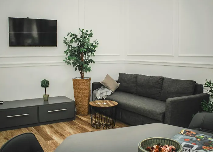3 Room Apartment In The Beautiful Street