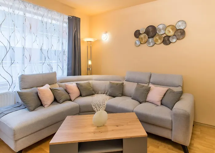 Very Central - Large - Balcony - Comfy