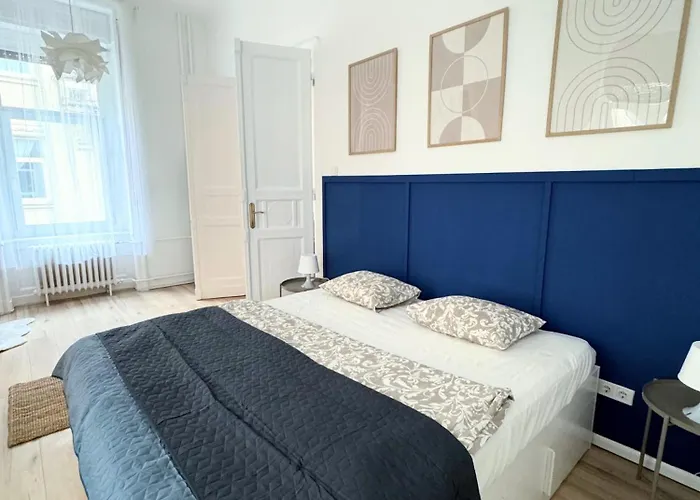 Danube Escapes Budapest- 3Br