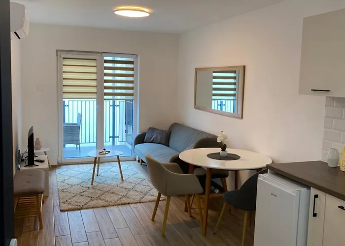 R77 Apartment Downtown - Penthouse