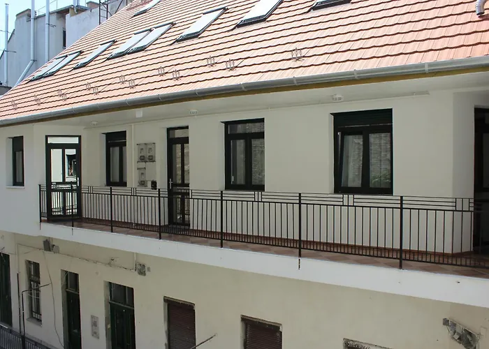 Upartments