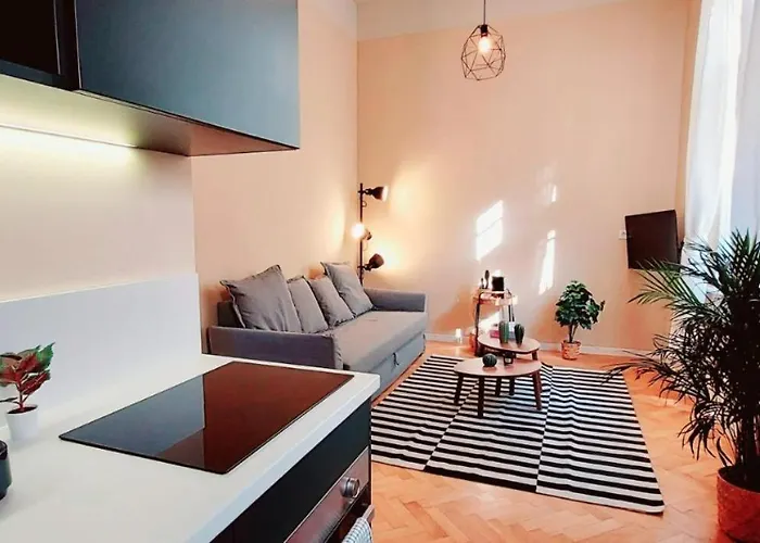 A+ Budapest Downtown Apartments Akácfa