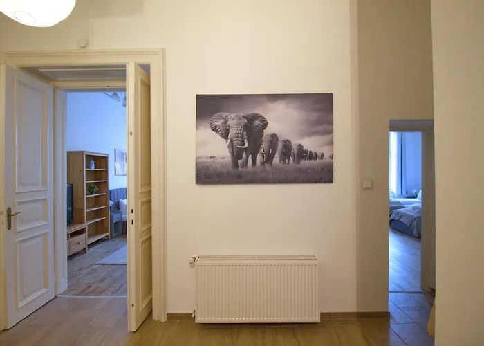 Elephant'S Oasis