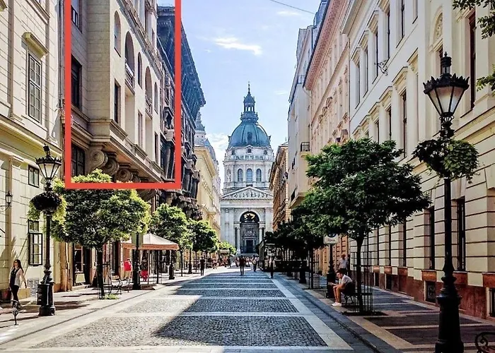 Basilica View Three Bedrooms Prime With Free Parking