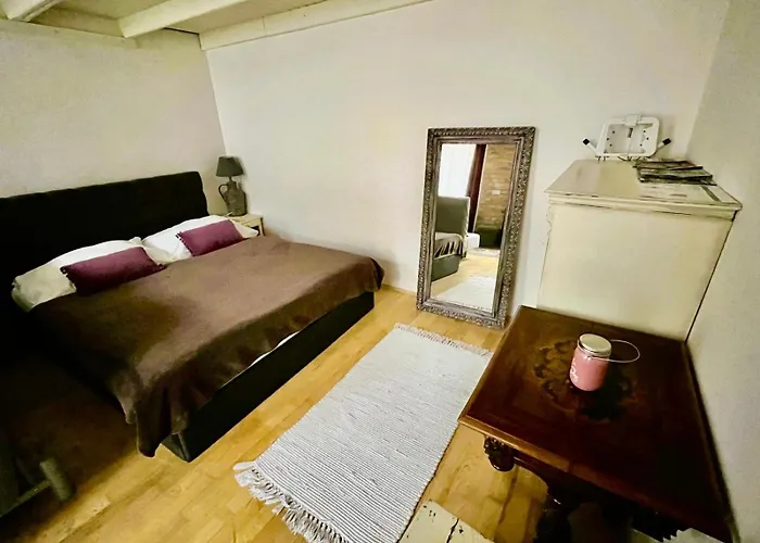 Rozy'S Place