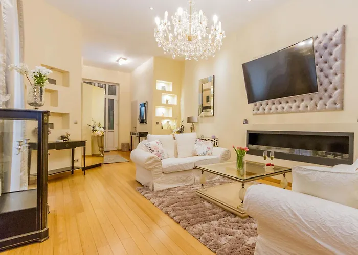 Principe Luxury Suite Next To Parliament