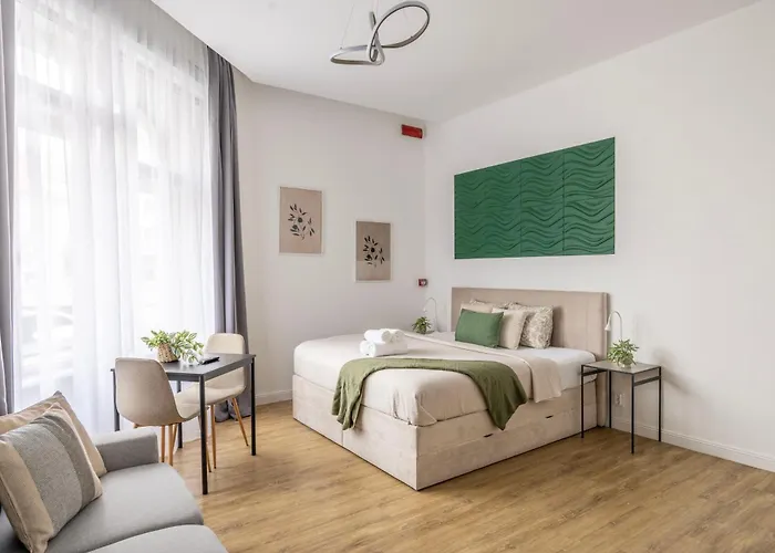 Deluxe Danube City Center Suites Next To The Fashion St'