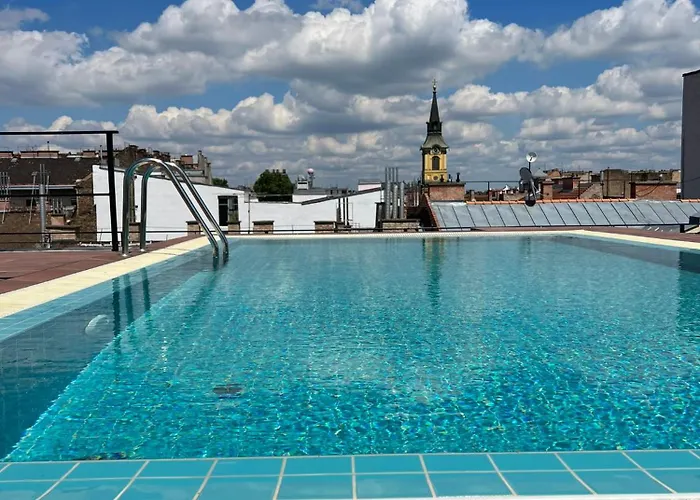 K40 Romantic Deluxe Studio In The City Center