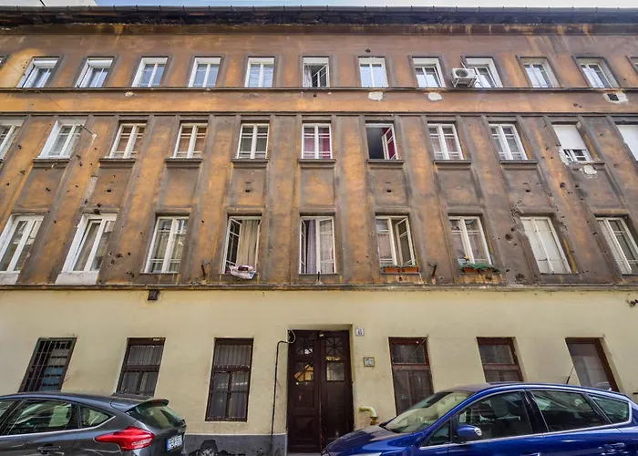 Tilia Luxury Apartment - 3 Bedrooms With Ac