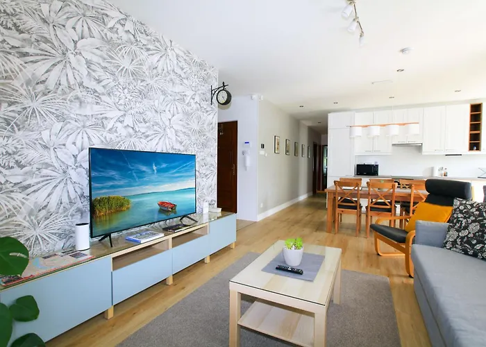 Paskal-Lux s With Free Parking And Ac