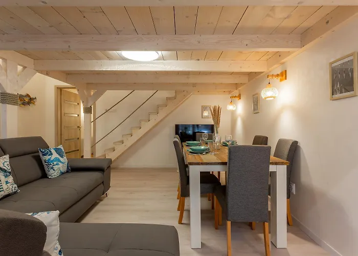 Goldcentral Apartment Danube-Private Terrace-Convenient Location