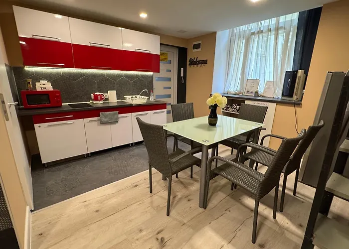 Stylish Apartment In Central Budapest - Perfect For Couples, Groups And Sightseers