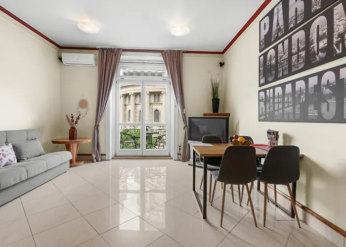 Breathless Panorama Basilica Suite With Balcony Need Reservation For Free Parking