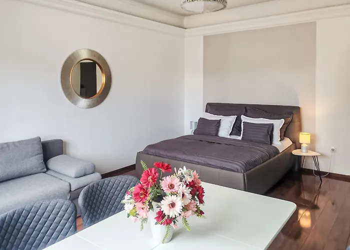 Breathless Panorama Synagogue Elegant Attic Free Parking Reservation Needed