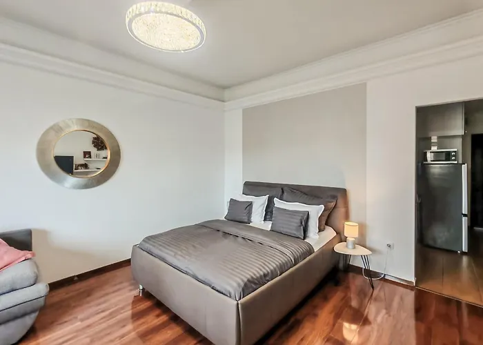 Breathless Panorama Synagogue Elegant Attic Free Parking Reservation Needed