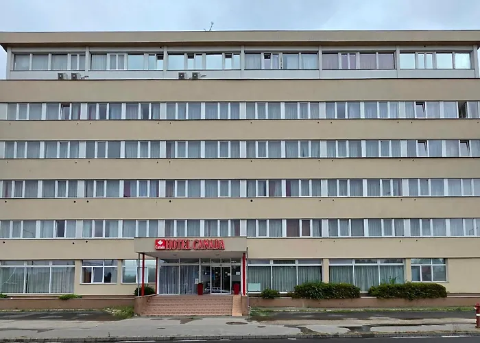 Canada Budapest