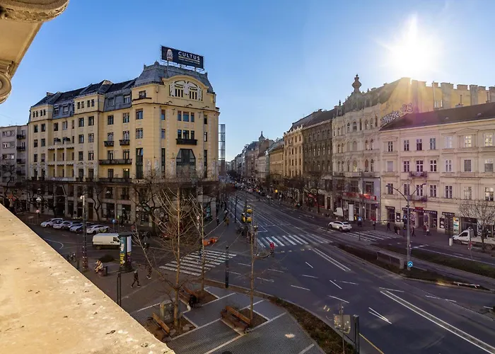 Stylish Green Studio Central Budapest