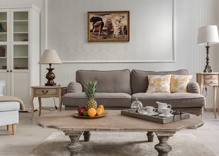 Chestnut & Eliza Suites