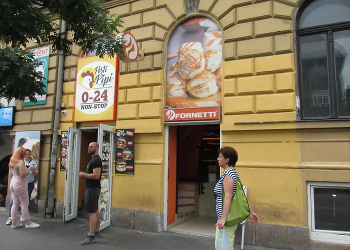 Lavender Apartment near Puskás stádium&Heroes' square