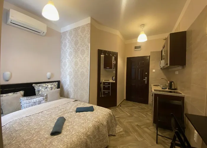 Vaci Corso Home