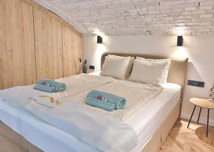 Central Luxe Studio