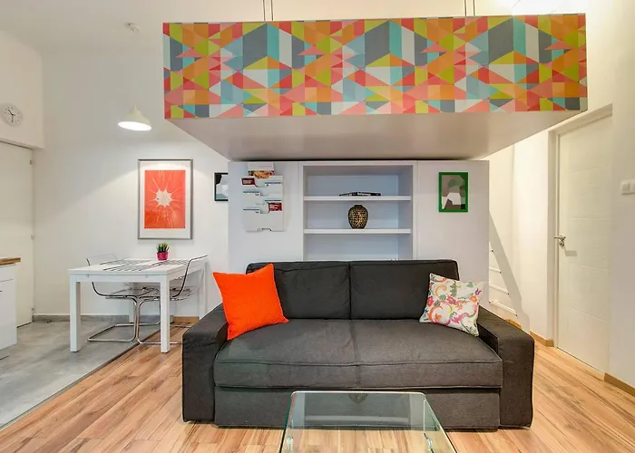 Little Americas Opera Apartments