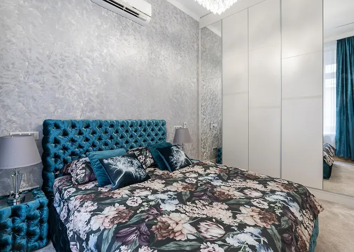 4 Bedrooms Apartment At Fashion Street