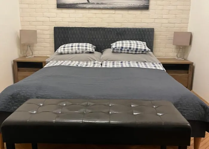 Rustic Apartman