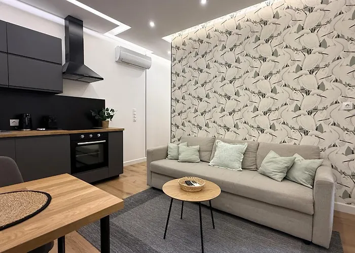 Sipsix Apartment - Modern 2 Bedroom Newly Renovated Flat With Ac In Budapest City Centre