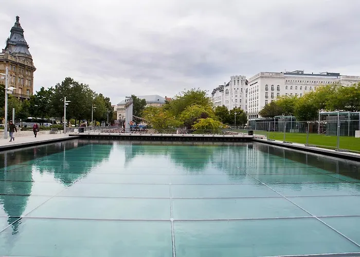 Ariel Studio Close To St. Stephen Basilica