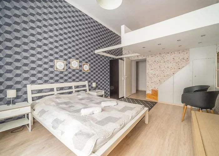 Susan Apartment Near Blaha Lujza Square Budapest, Hungary