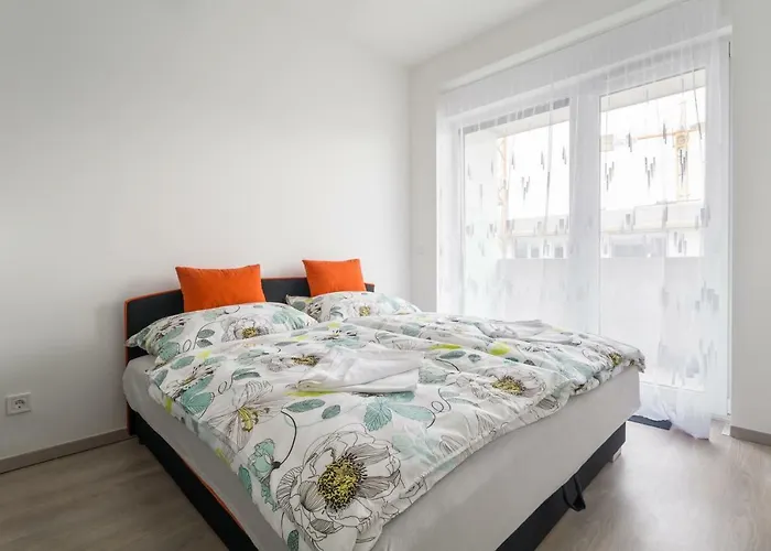 Bpr Chic White Home With Terrace & A/C & Garage